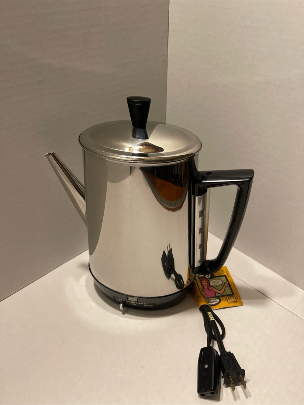 1960s General Electric Stainless Steel Electric Coffee Percolator Black Handle